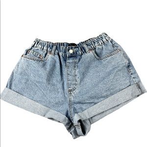 ASOS  design mom shorts size 10